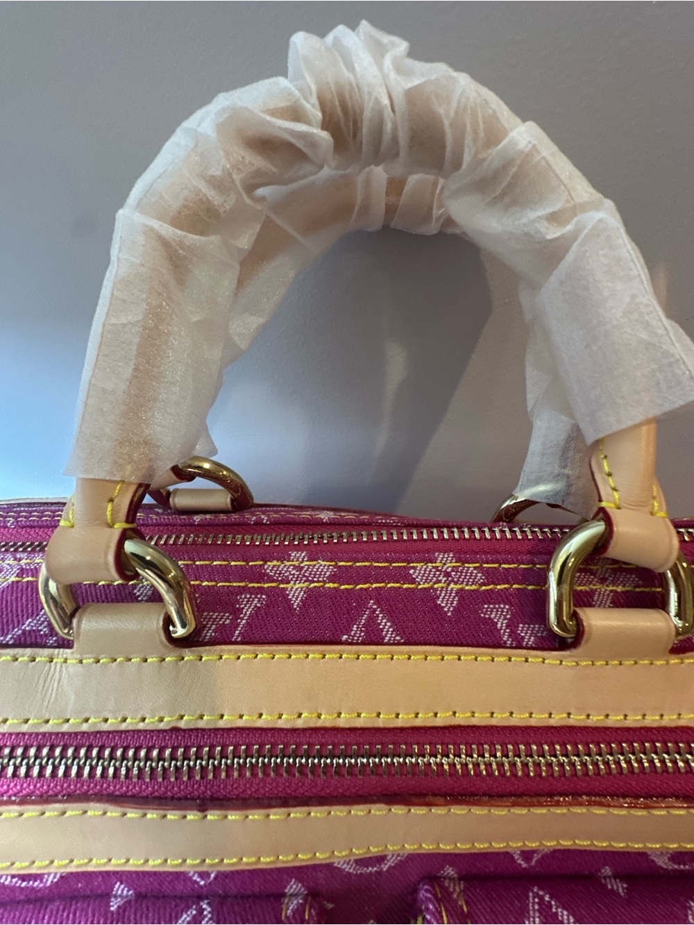 Hot pink Jean Satchel with Gold Hardware two front pockets! - Picture 5 of 9
